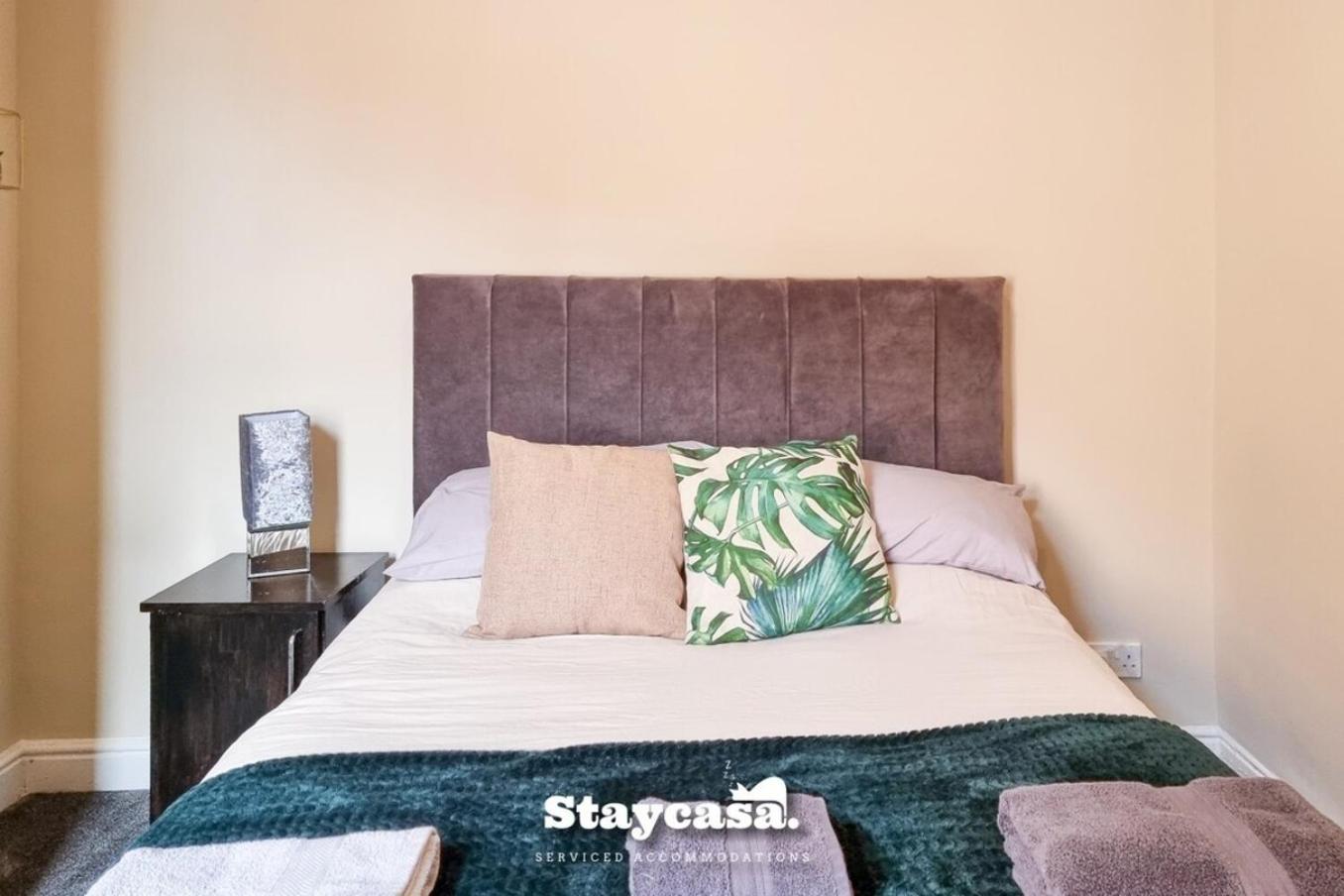 Clarence Co-Living - Private Room Self-Cater マンチェスター エクステリア 写真