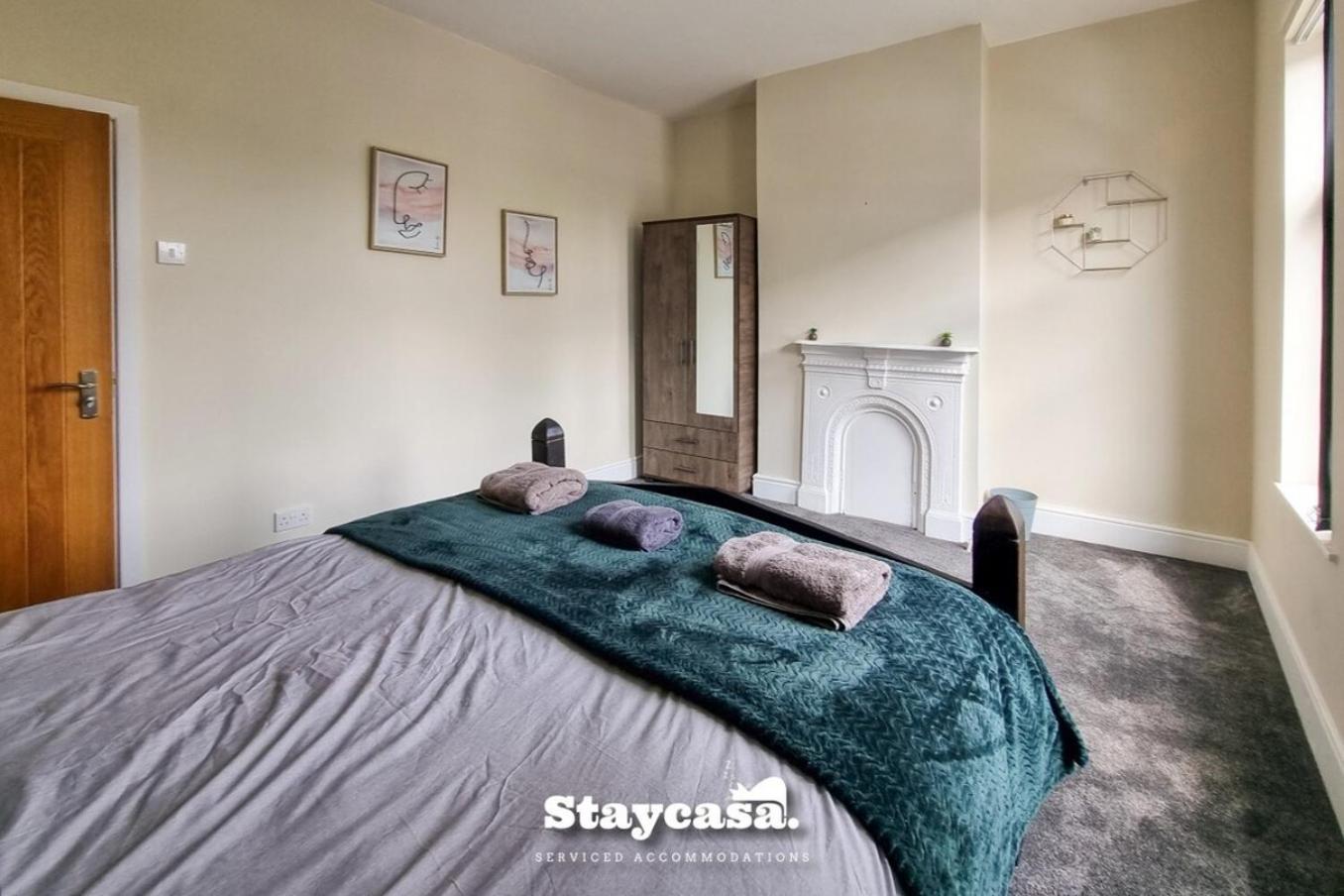 Clarence Co-Living - Private Room Self-Cater マンチェスター エクステリア 写真