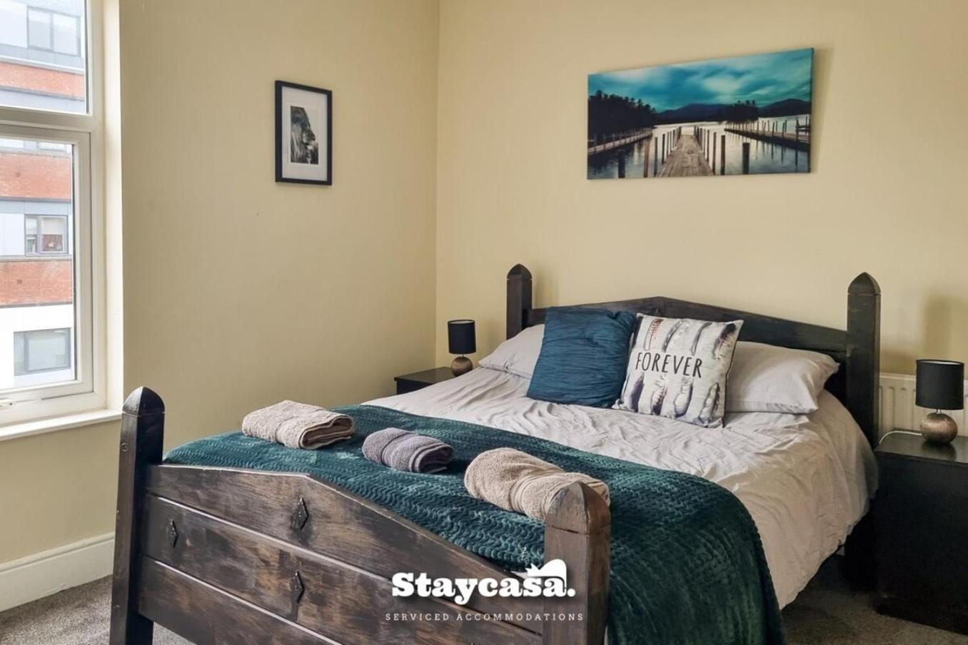 Clarence Co-Living - Private Room Self-Cater マンチェスター エクステリア 写真