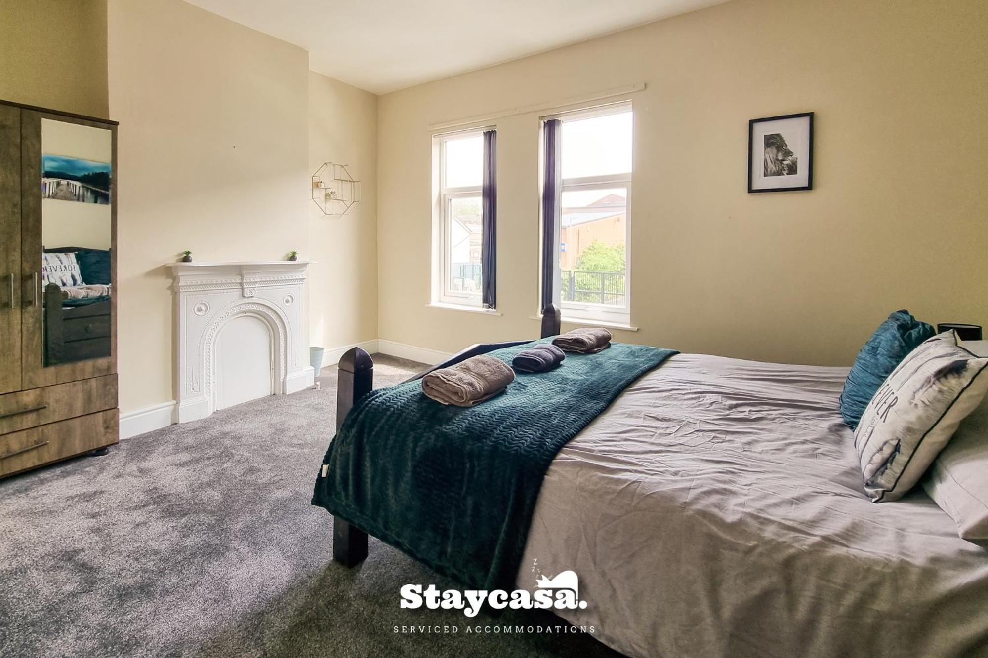 Clarence Co-Living - Private Room Self-Cater マンチェスター エクステリア 写真