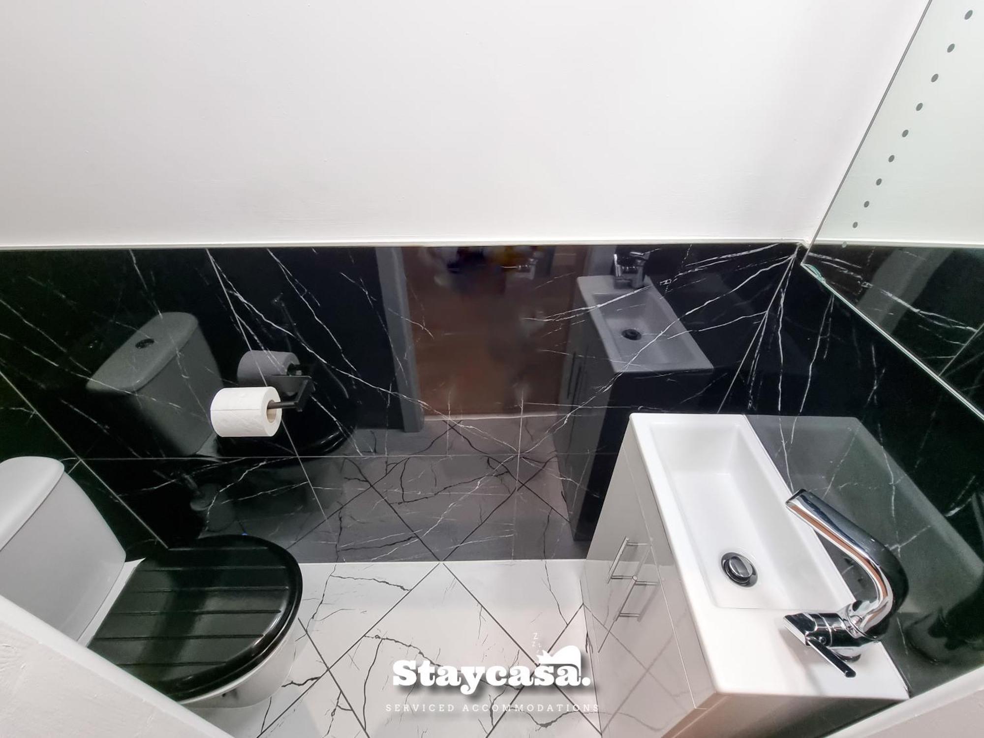 Clarence Co-Living - Private Room Self-Cater マンチェスター エクステリア 写真